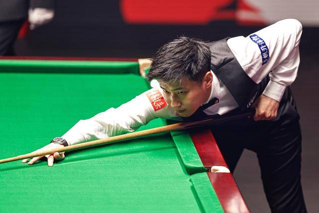 足见战况之, 球失误拿下 足见战况之, 球失误拿下