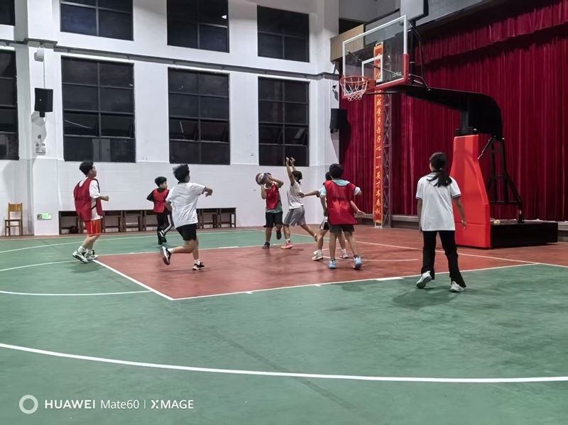 鼓励队员们, 清塘铺镇第 鼓励队员们, 清塘铺镇第